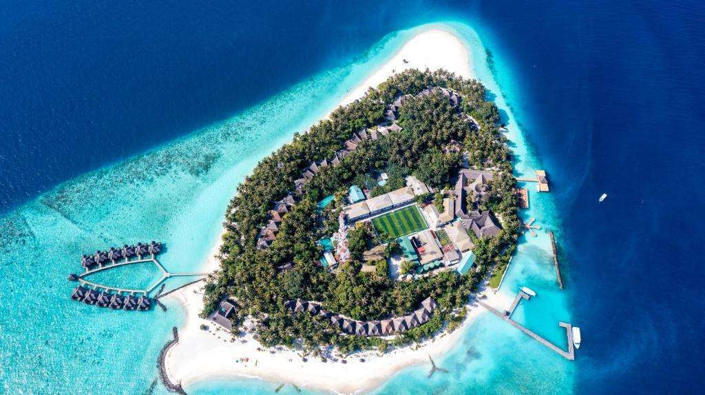 Fihalhohi Island Resort